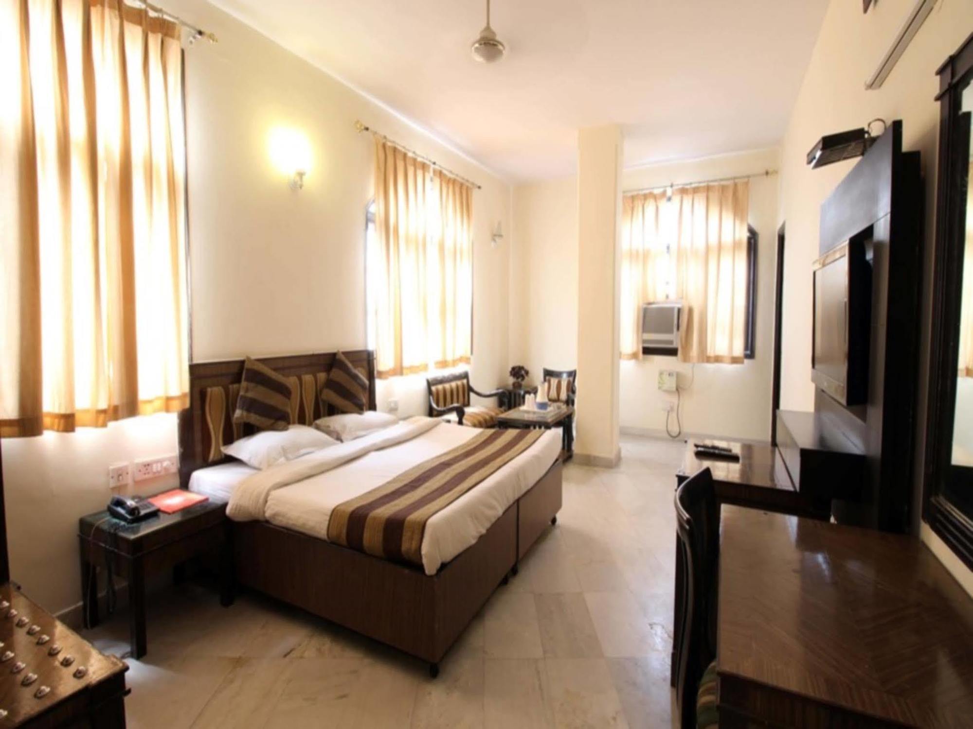 Hotel O Grand Central Delhi  Esterno foto